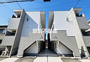 佐賀駅より徒歩8分 築9年6ヶ月 2階建の賃貸物件