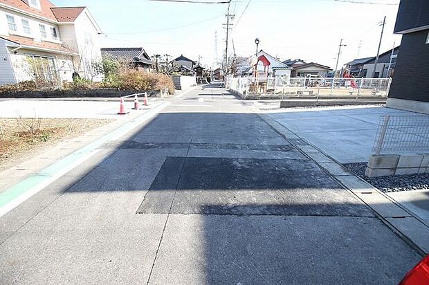 前面道路含む現地写真