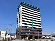 亀川駅より徒歩10分 築20年7ヶ月 13階建の賃貸物件