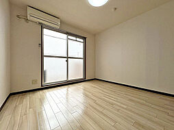 フロ−レンス上野 304 3階1Kのリビング/ダイニング