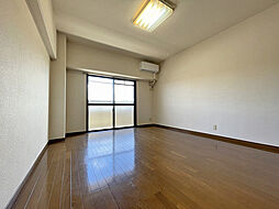 JR日豊本線 大在駅 徒歩10分の賃貸マンション 4階1Kのリビング/ダイニング