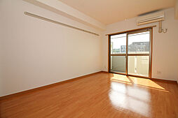 丸山ハイツ 207 2階1Kのリビング/ダイニング