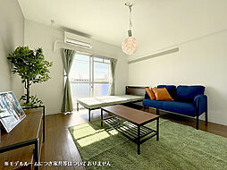 ヴィラ・アンソレイエ城原Ａ 208 2階1Kのリビング/ダイニング