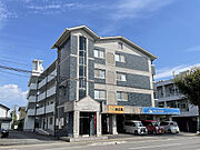 牧駅より徒歩13分 3階 築37年8ヶ月の賃貸物件