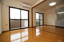 カトルカールＡ 202 2階1DKのリビング/ダイニング