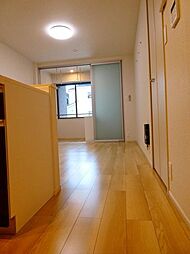 センターヴィレッジIII 104 1階1Kのリビング/ダイニング