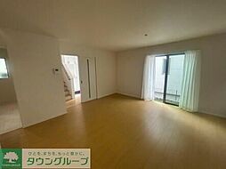 Ｓｕｍａｉ−ｔｏ厚木市宮の里01 001 3SLDKのリビング/ダイニング