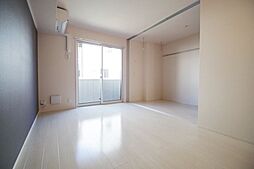 小田急小田原線 愛甲石田駅 徒歩5分の賃貸アパート 3階1LDKのリビング/ダイニング