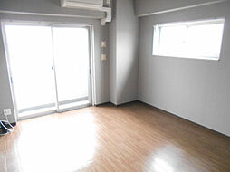 プラムコート 601 6階1Kのリビング/ダイニング