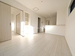 RUSCELLO守山 3階2LDKのリビング/ダイニング