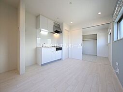 名古屋市営鶴舞線 上小田井駅 徒歩10分の賃貸アパート 3階1LDKのリビング/ダイニング