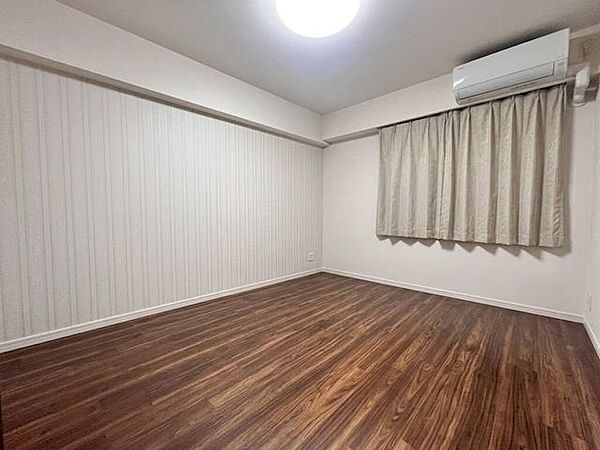 ＊7帖洋室＊家具消し加工を実施しております。