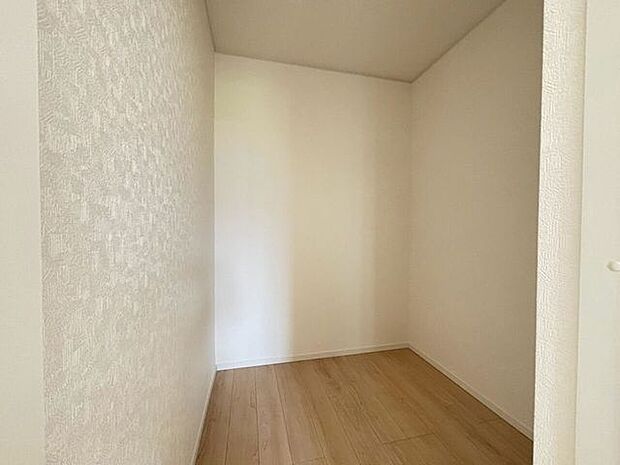 *WIC 7.5帖洋室*