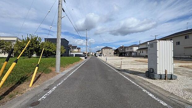 前面道路含む現地写真