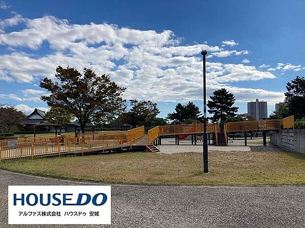 大池公園 250m