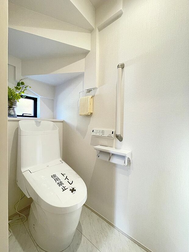 トイレは1階と2階それぞれに配置されていてとても便利です。 