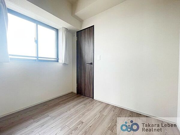 apartment 茨城県古河市東本町１丁目13-11
地図を見る