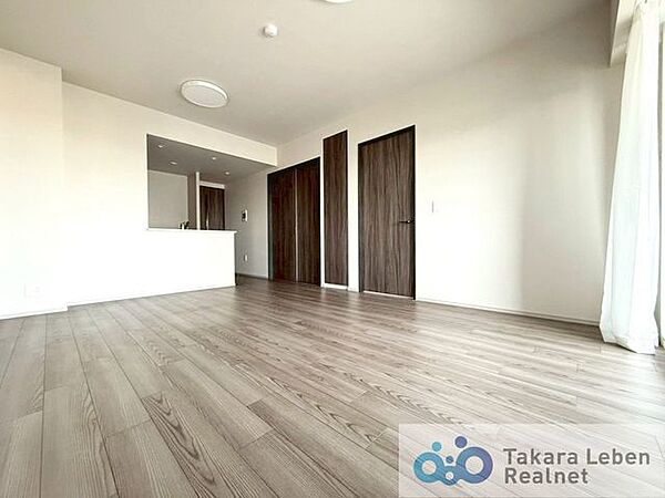 apartment 茨城県古河市東本町１丁目13-11
地図を見る