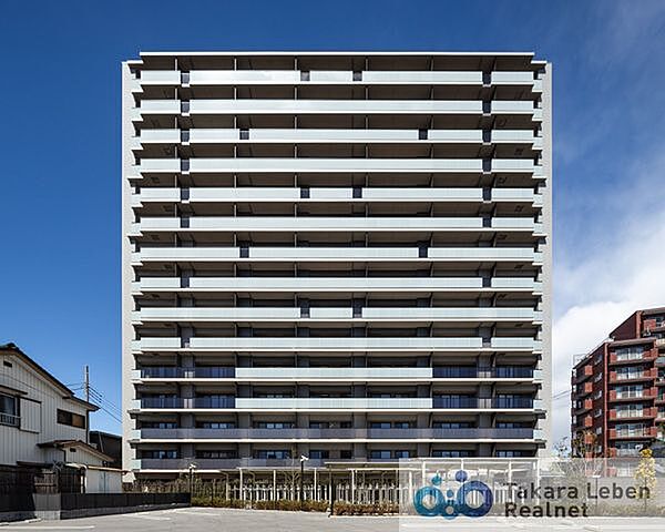 apartment 茨城県古河市東本町１丁目13-11
地図を見る