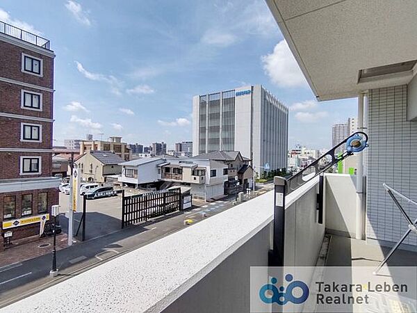 apartment 茨城県古河市東３丁目11-29
地図を見る