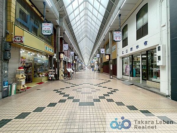 西二階町商店街 徒歩1分。 30m