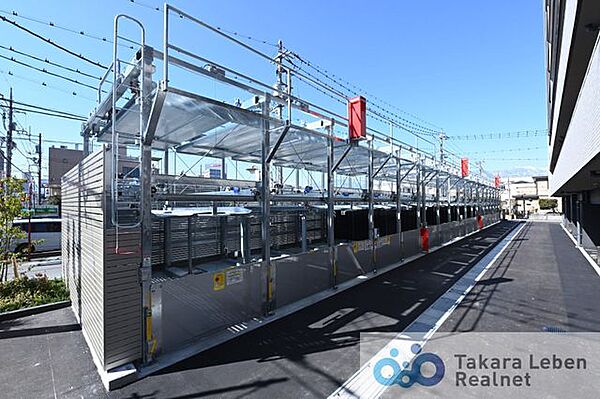 敷地内駐車場/機械式（車種制限有/使用細則要確認）
