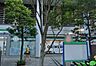 周辺：クイーンズ伊勢丹白金高輪店 徒歩4分。 250m