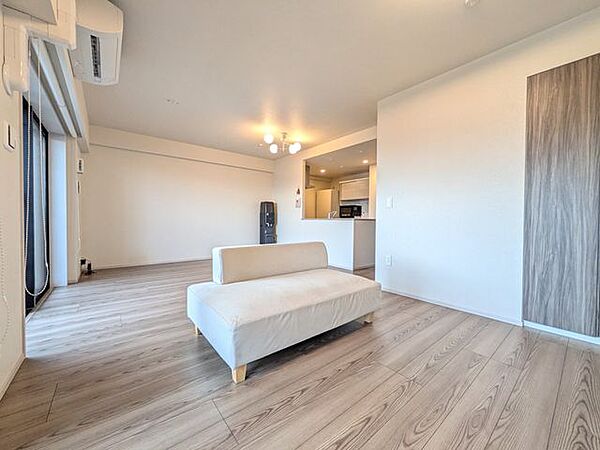 室内を拡大表示