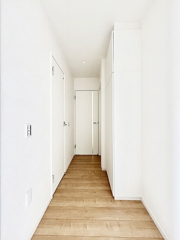 家族の帰宅やお客様をあたたかく迎える玄関  