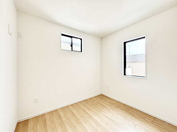 爽やかな日差しがお部屋全体を優しく包み込んでくれます  