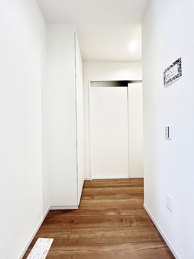 家族の帰宅やお客様をあたたかく迎える玄関