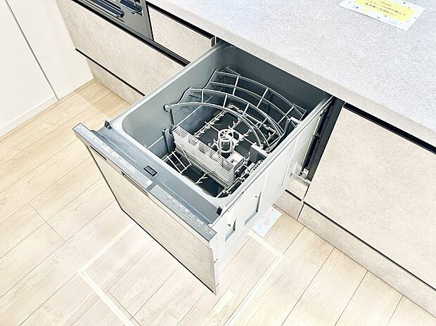 面倒なお片づけは食洗機にお任せ!家事の負担が減って、時間にも気持ちにもゆとりができます。