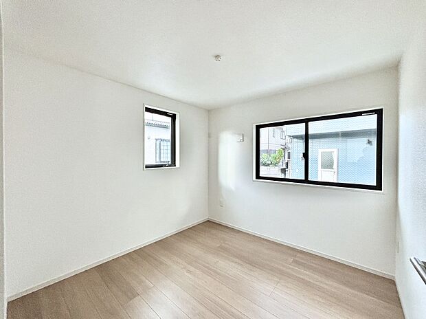 2面採光を確保した明るい空間。家族みんなが快適な暮らしを実現する設計です。