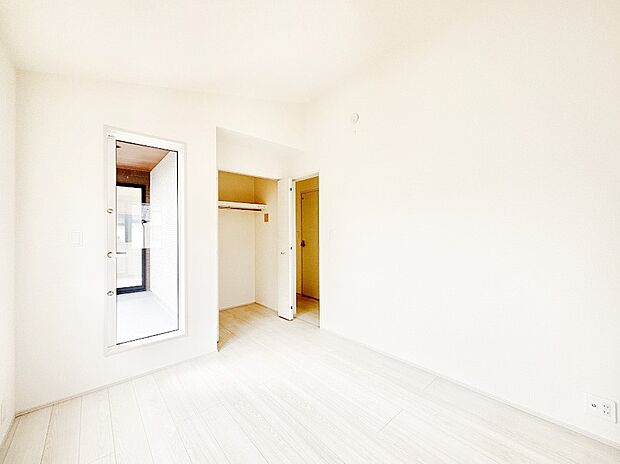 収納が充実しているので、居住スペースを広く使えます。