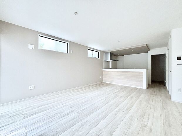 どこにいても家族のつながりを感じられるコミュニケーションリビング。 