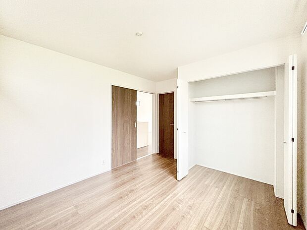 収納も充実しています!どんなお部屋にするか考えるのが楽しみですね。