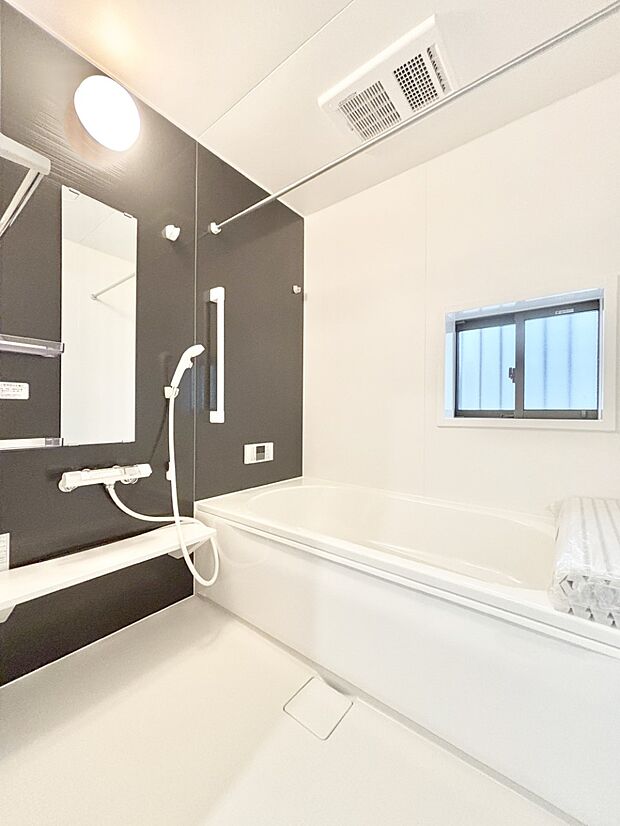 一日の疲れを癒やす大切なバスタイム。ゆっくりとお風呂を楽しんで疲れをとりたいですね!