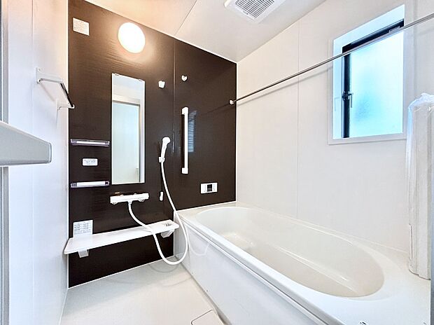 一日の疲れを癒やす大切なバスタイム。ゆっくりとお風呂を楽しんで疲れをとりたいですね！  