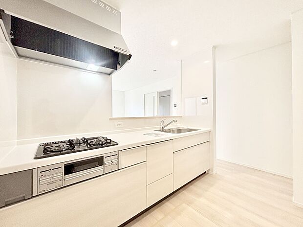 毎日使うキッチンだから、使いやすさ&お手入れのしやすさにこだわりました。