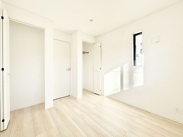 子供部屋にもおすすめな収納スペースたっぷりの居室