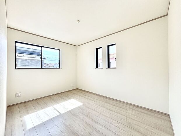 2面採光で明るさ&風通し良好!