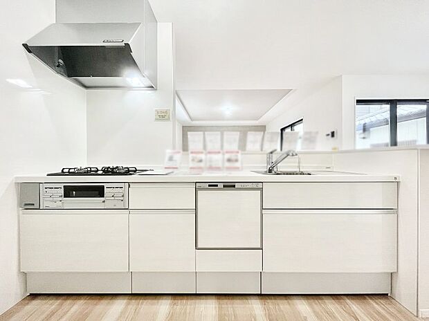 毎日使うキッチンだから、使いやすさ＆お手入れのしやすさにこだわりました。