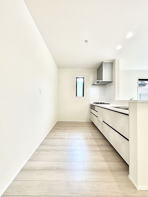 ゆとりあるキッチンではご家族と楽しくお料理ができます。