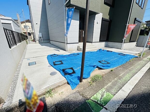 駐車3台可能!急なお客様の駐車に。また、ご家族の自転車スペースとしても大活躍。