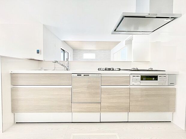 毎日使うキッチンだから、使いやすさ＆お手入れのしやすさにこだわりました。  