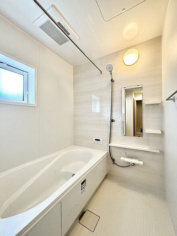 一日の疲れを癒やす大切なバスタイム。ゆっくりとお風呂を楽しんで疲れをとりたいですね!