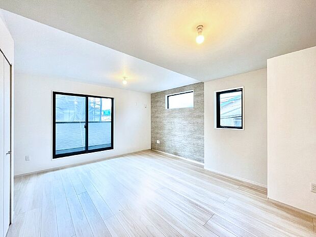 どこにいても家族のつながりを感じられるコミュニケーションリビング。