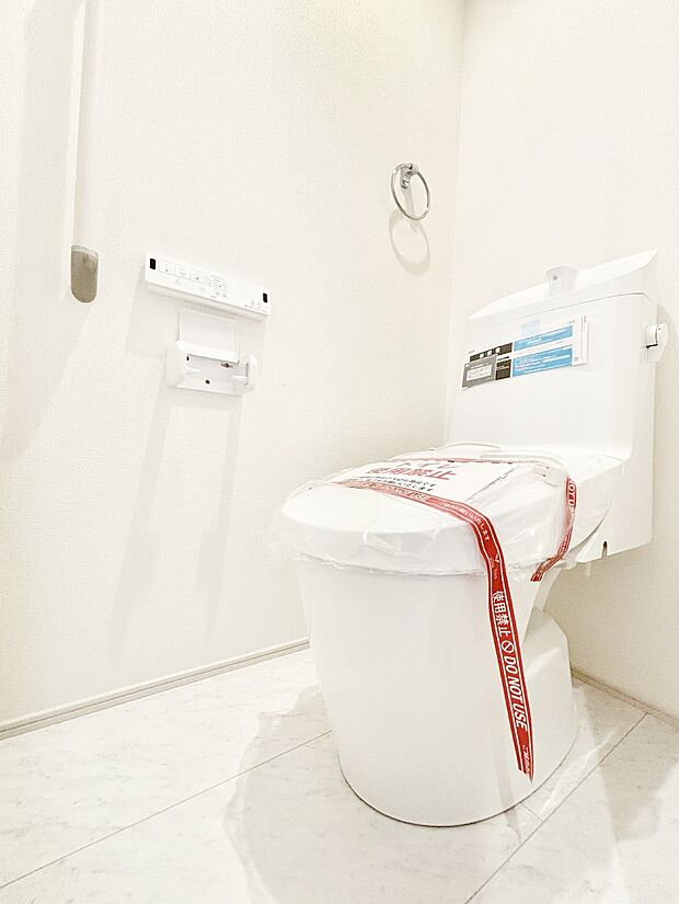 トイレは安心の2箇所！朝のバタバタも一安心です。 