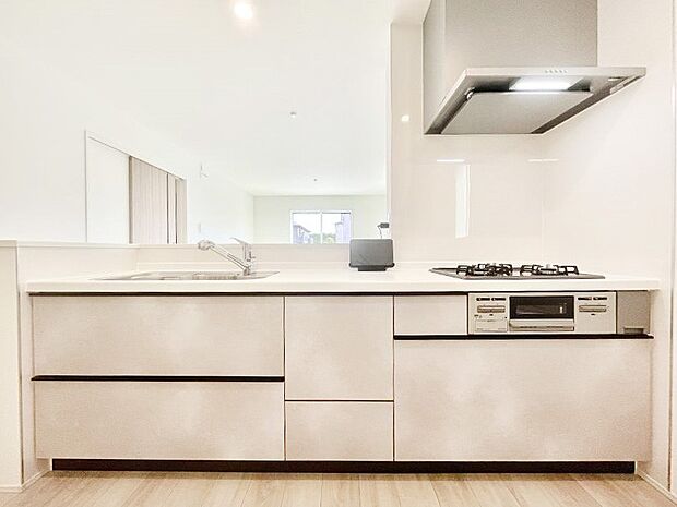 毎日使うキッチンだから、使いやすさ＆お手入れのしやすさにこだわりました。  