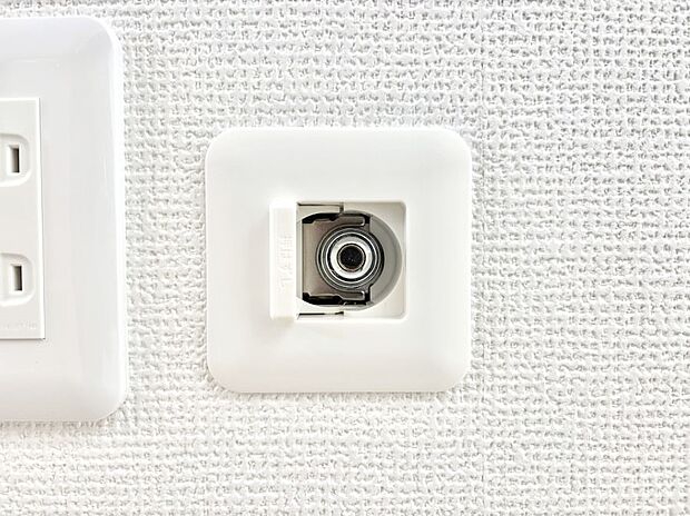 ガスコンセントがあれば足元からすぐに温まるガスファンヒーターを設置できます!